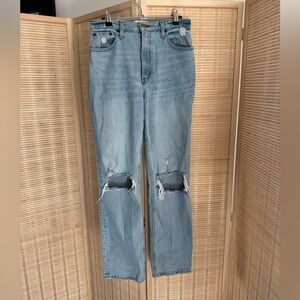 Abercrombie ultra high rise 90s straight jean size 27